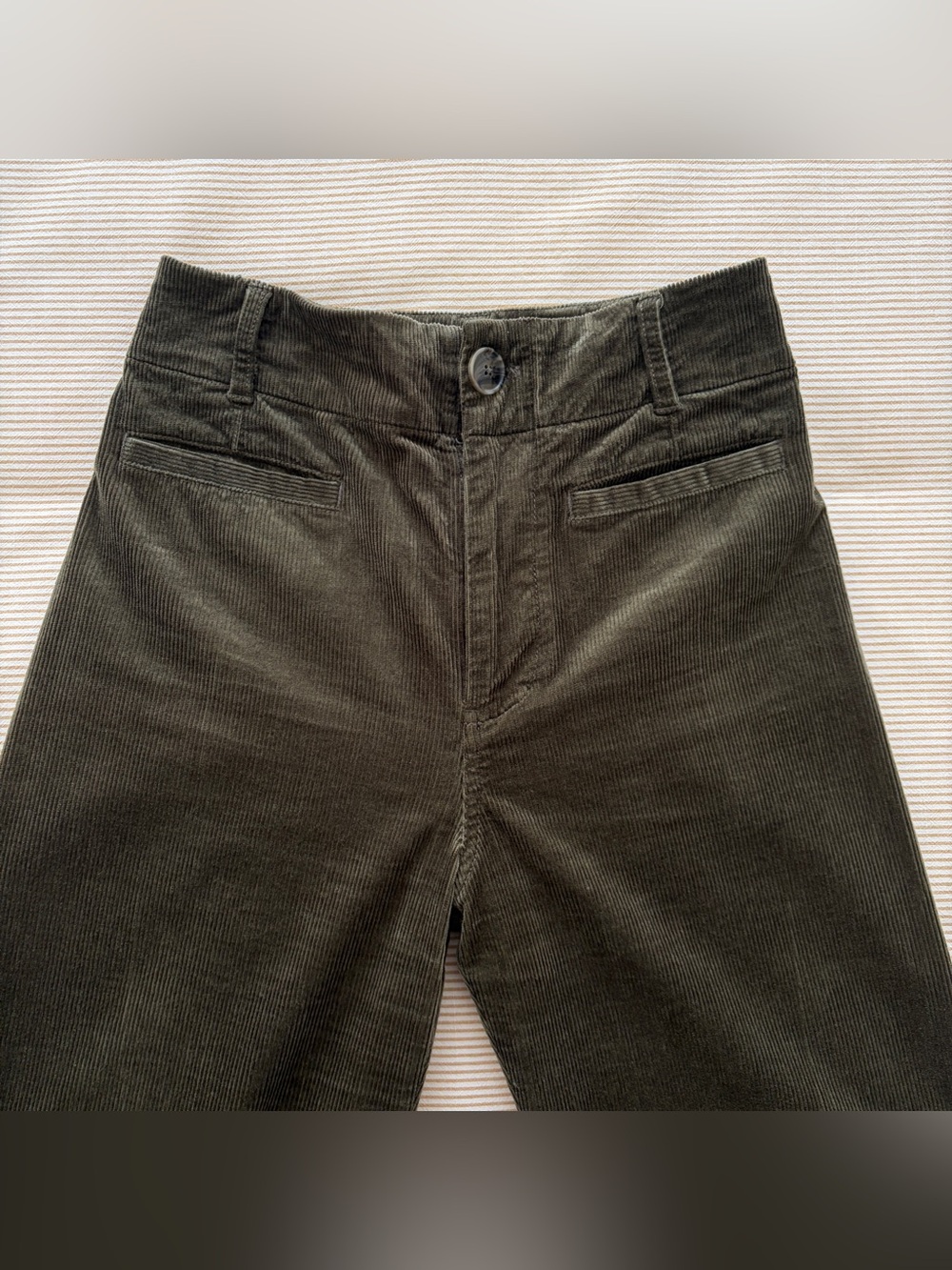 Maeve by Anthropologie Colette Corduroy Wide-Leg Pants in Moss - Picture 8 of 11